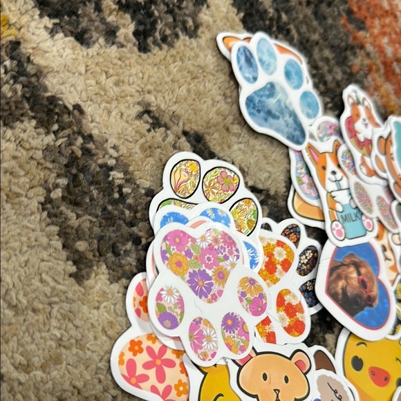 Cute Animal Sticker Collection of 50 stickers Pets & Paws 🐾 - Picture 4 of 5